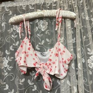 Princess Polly brand new without tags US size 6 (m) spaghetti strap silky